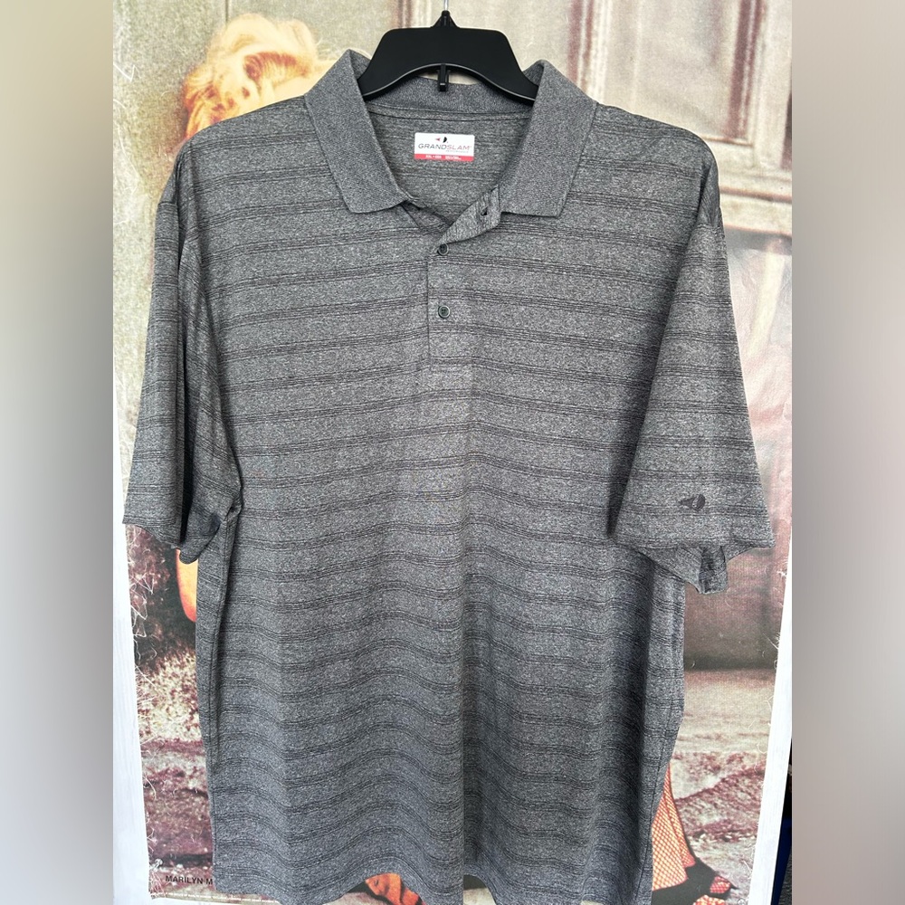 Men’s Grand Slam athletic fit golf shirt. Gray striped. Size XXL. EUC!